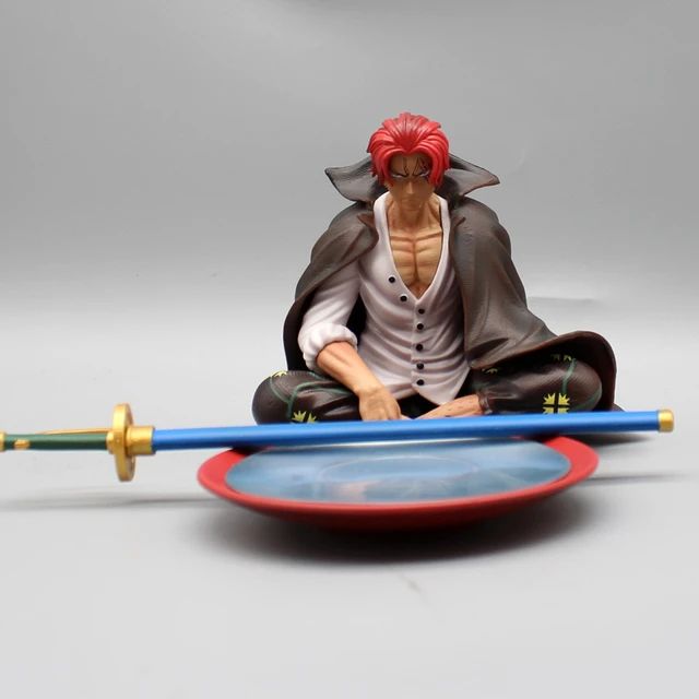 FIGURA DE AÇÃO SHANKS - ONE PIECE