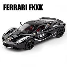 CARRO COLECIONAVEL Ferrari FXXK  ESCALA 1:32